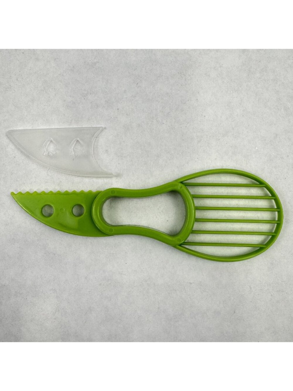 3-in-1 Avocado Slicer Pitter Multi-Function Kitchen Tool Safety Cover Green NEW